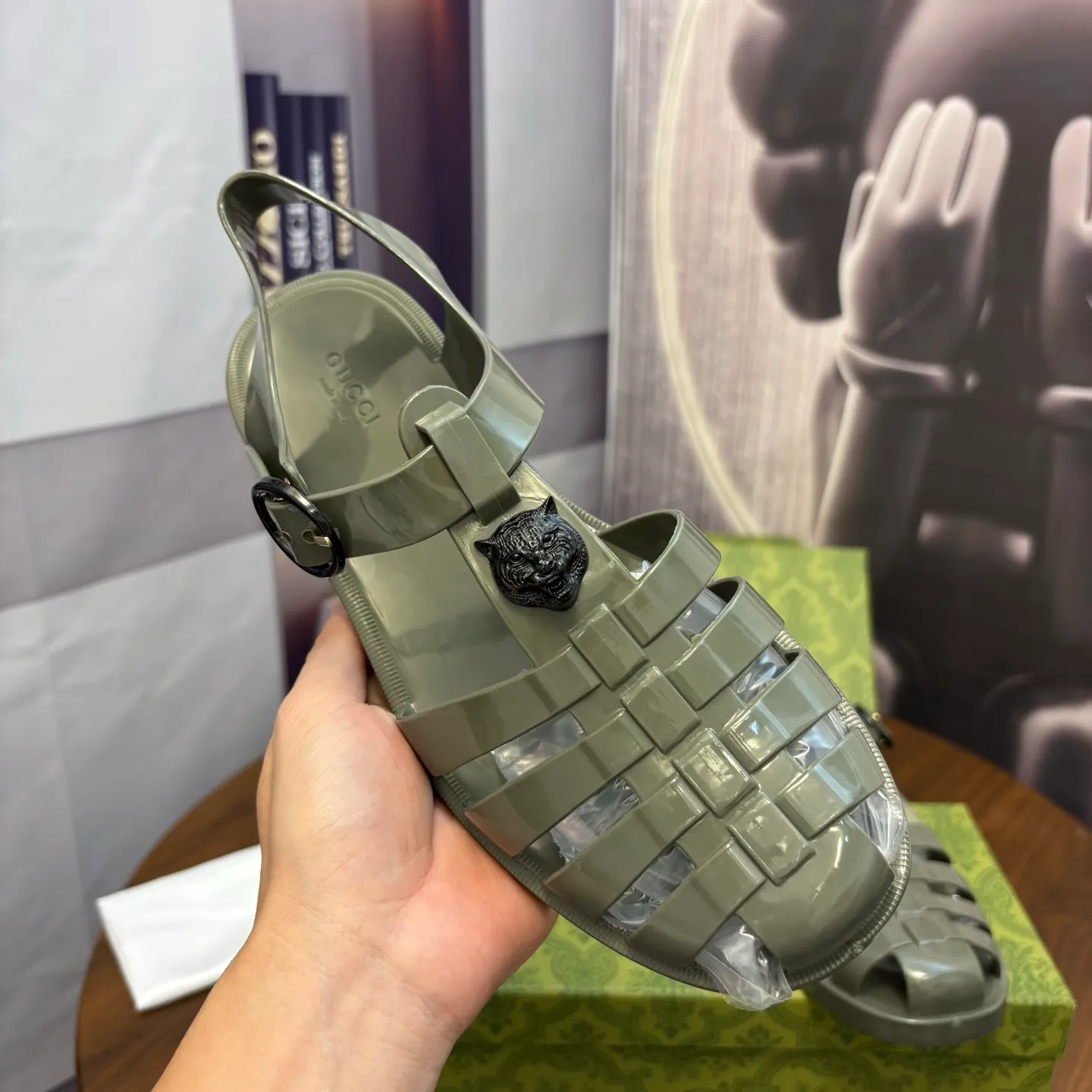 Men's shoes: 260💰[Gucci] sandals, counter quality, top-quality original items, real photos! Original T men's shoes 💰PU material, fine workmanship, comfortable; genuine 1:1 replica Size: 36 ~ 46